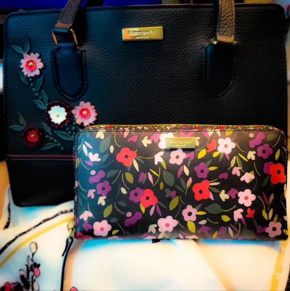 SOLD New York Laurel Way Embellished Reese Satchel and Cameron Street boho - Picture 2 of 12